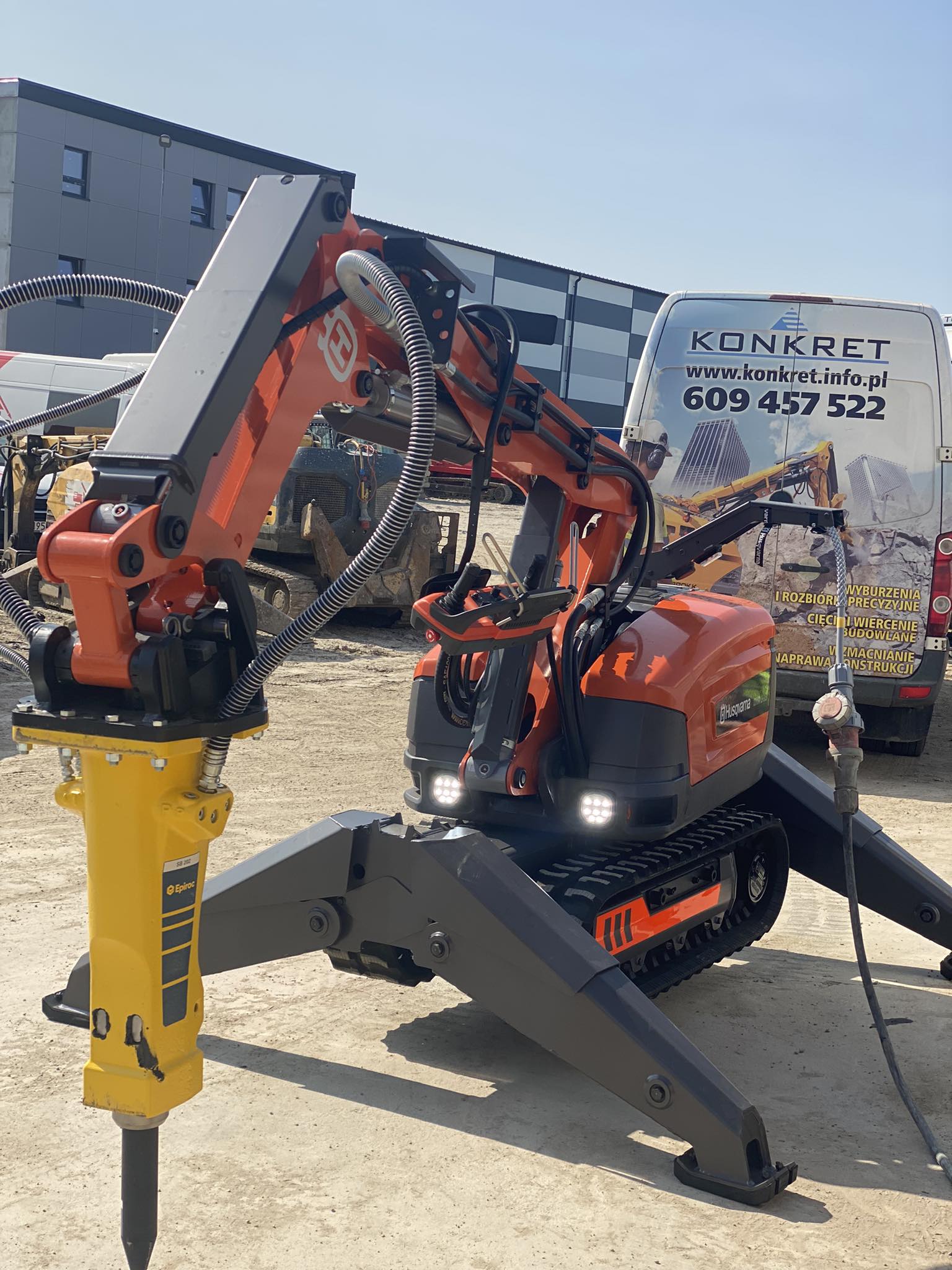 roboty wyburzeniowe brokk konkret