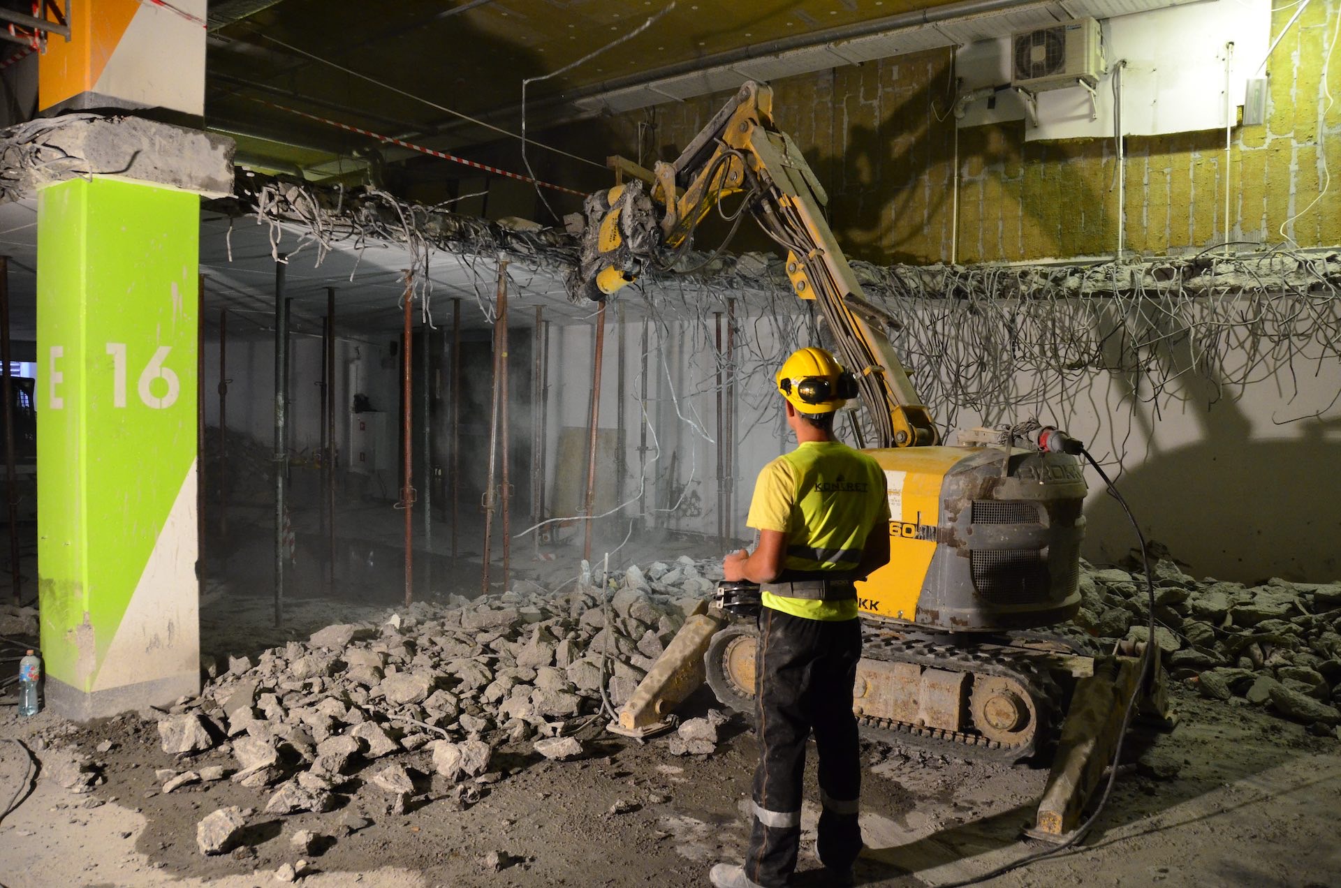 Roboty wyburzeniowe BROKK i HUSQUARNA